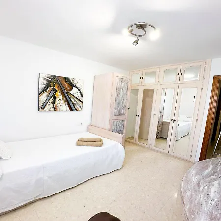 Apartament Catalina - Close To The Beach Estepona Exterior photo
